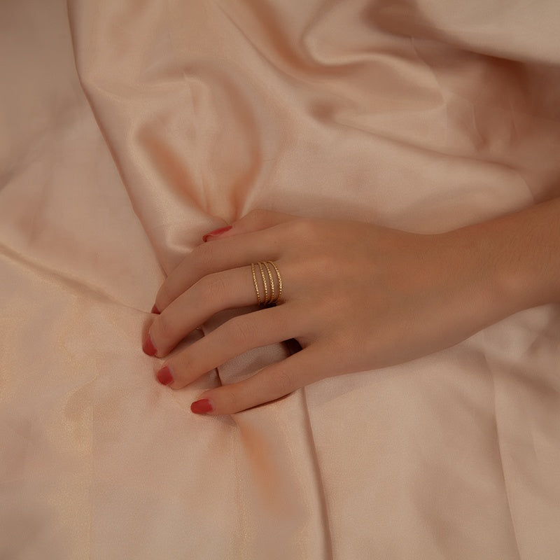 Δαχτυλίδι με 4 Σειρές / 4 Layer Ring