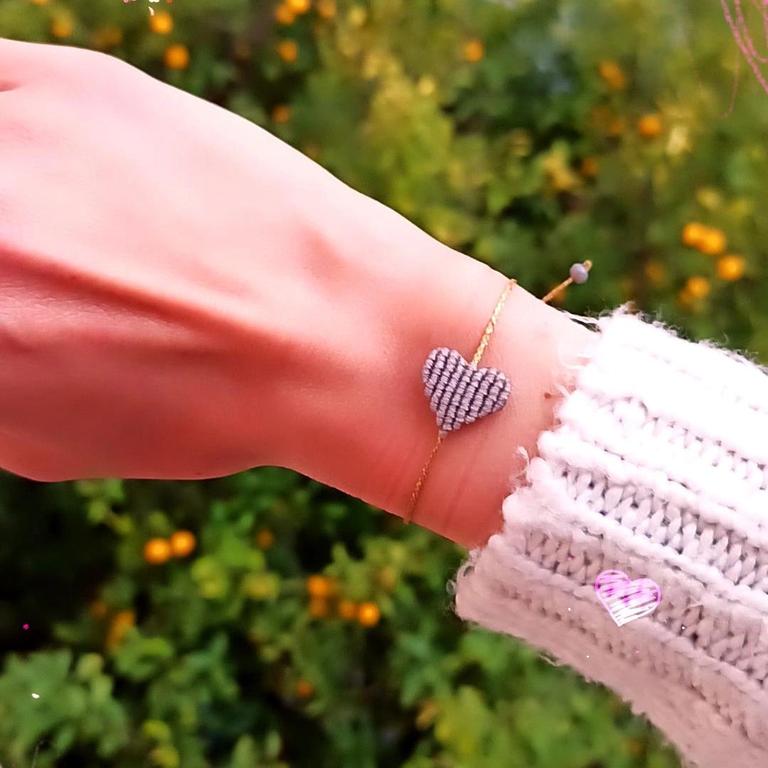 Βραχιόλι Καρδούλα Μακραμέ / Macrame Heart Bracelet