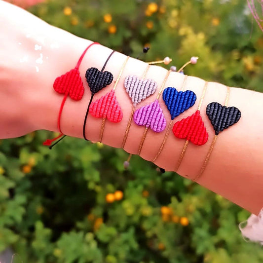 Βραχιόλι Καρδούλα Μακραμέ / Macrame Heart Bracelet
